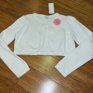 Gymboree girls white shrug with pink flower NWT size Large (10-12)